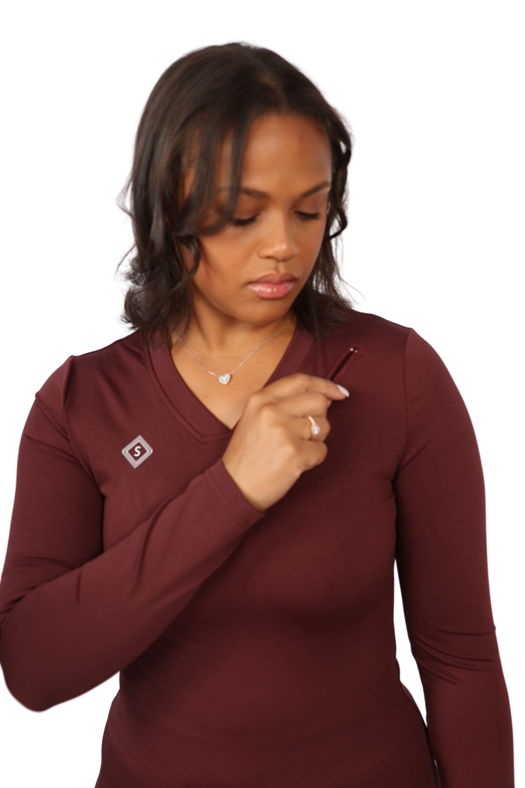 best undershirts black underscrub tee figs underscrubs healing hands underscrubs for women best underscrubs for nurses underscrub tank top womens underscrubs long sleeve best long sleeve shirts for under scrubs underscrubs t-shirt underscrub best undershirt for scrubs long sleeve under scrubs what to wear under scrub pants best gift for nurses and doctors best secret santa gift for nurses tattoo coverage best ways to keep your ring safe don’t lose your wedding ring burgundy long sleeve underscrub warm